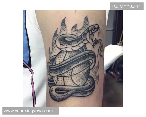 篮球明星独特腿纹身图案解析展现个性与风格的完美结合